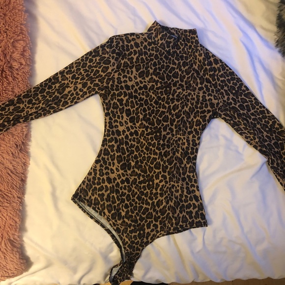 Nasty Gal Tops - Leapord print mock neck long sleeve bodysuit